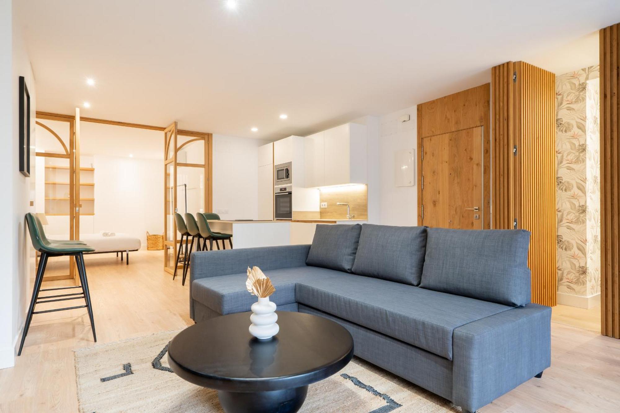 Apartamento Reformado Para 6 Personas En Plena Gran Via Alquiler Temporal Madryt Zewnętrze zdjęcie